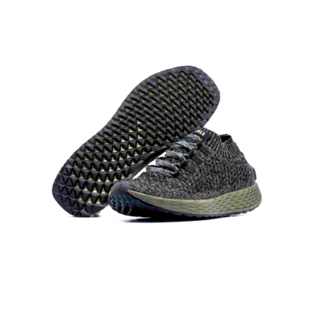 NOBULL Allday Knit Runner Black Ivy EUC